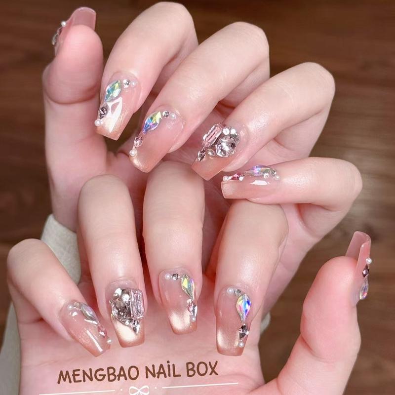   Mã B065-67  Nail Box Móng Tay Giả Màu Hồng Đào Mắt Mèo Đính Đá Bảy Màu Bộ Móng Vuông Ngắn Vuông Nhỡ Tròn Nhỡ  Đơn Giản Trẻ Trung Lấp Lánh Xinh Xắn Thanh Nhã Đi Tiệc Đi Chơi Chụp Kỷ Yếu 