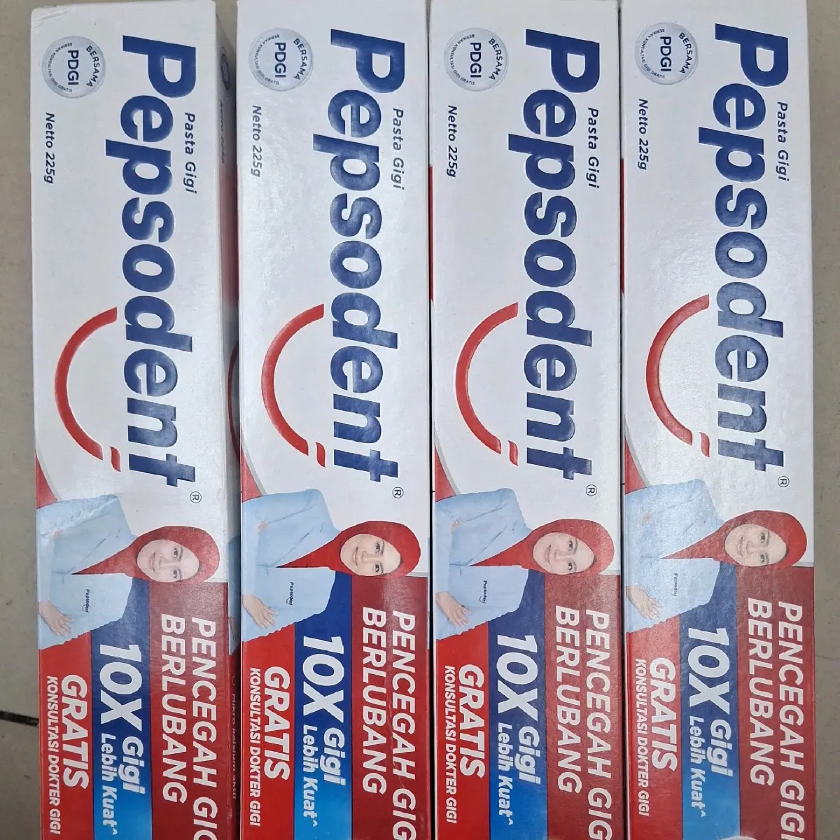 Pepsodent Pasta Gigi 225g untuk Kesehatan Mulut