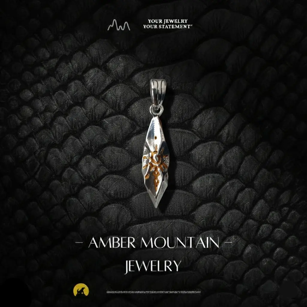 Amber Mountain Jewelry Aksesori Gantungan Liontin All Eye Metalic Style Gothic Vintage & Golden Sun in Silver Pendant Elegan