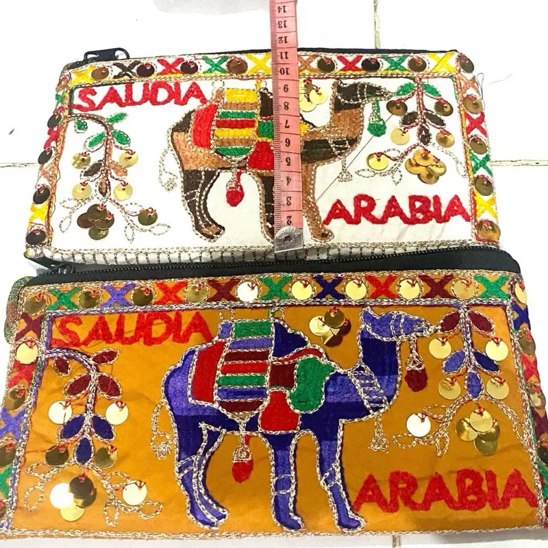 ￼dompet untah arab saudi oleh okeh haji ukuran 22x11cm 1 pc / 1 biji Wanita Kartu Perempuan 1