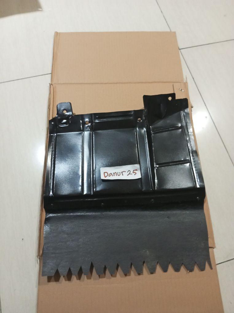 Product Introduction of Dudukan Karpet Lumpur Depan PS100 PS120 Lama Plat 1Set Kiri Kanan 11