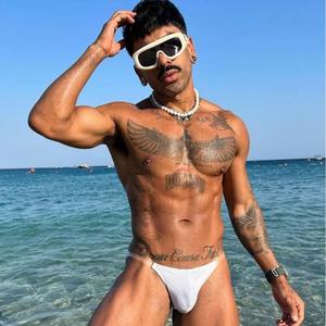 กางเกงซับ เอวต่ำ ชุดชั้นในชายเซ็กซี่ ทำจากผ้าโมดอล บล็อคสีเรียบง่าย บุคลิกทันสมัย