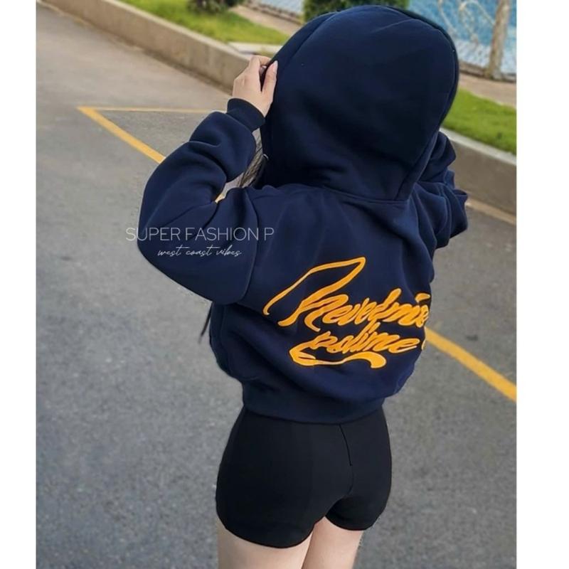 Áo Khoác Nỉ Croptop Mũ Siêu to 2 Lớp Vải Dày 4 Túi In Chữ Nổi Cao Cấp Dáng Rộng Hàn Quốc, Bo Tay Xỏ Ngón Nỉ Dày Mịn cao cấp cho 38 đến 60kg - Nerver More Polime
