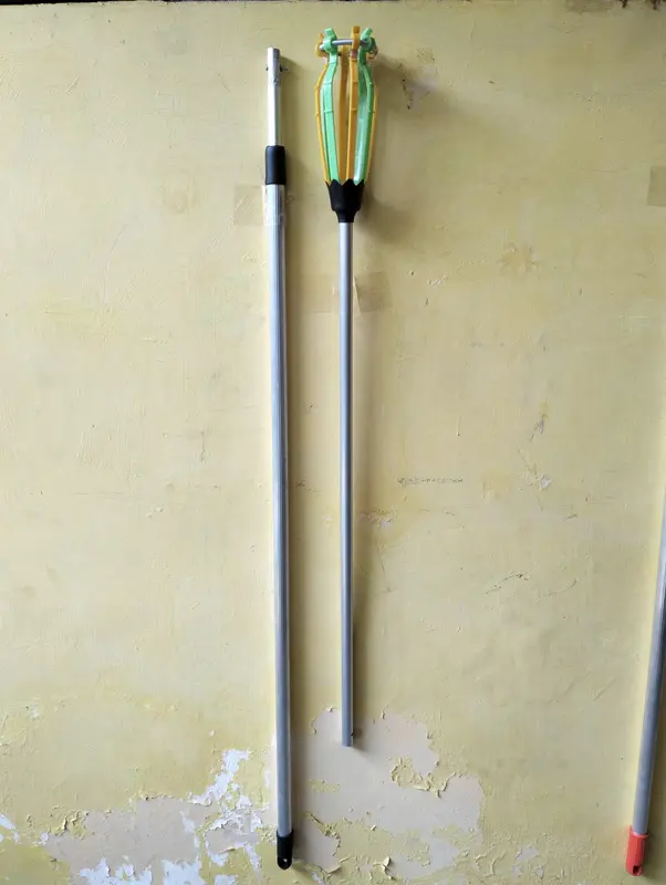 TOngkat Stick Pengganti Pemasang Bohlam Lampu Downlight 2in1 Serbaguna 3 Meter Safety Alat Pasang Lampu Aman 6