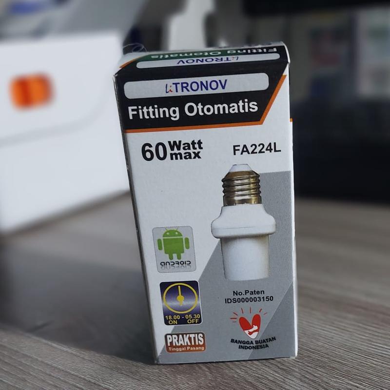 FITTING OTOMATIS TIMER LAMPU FA-224 LOTRON Bukan sensor cahaya 3