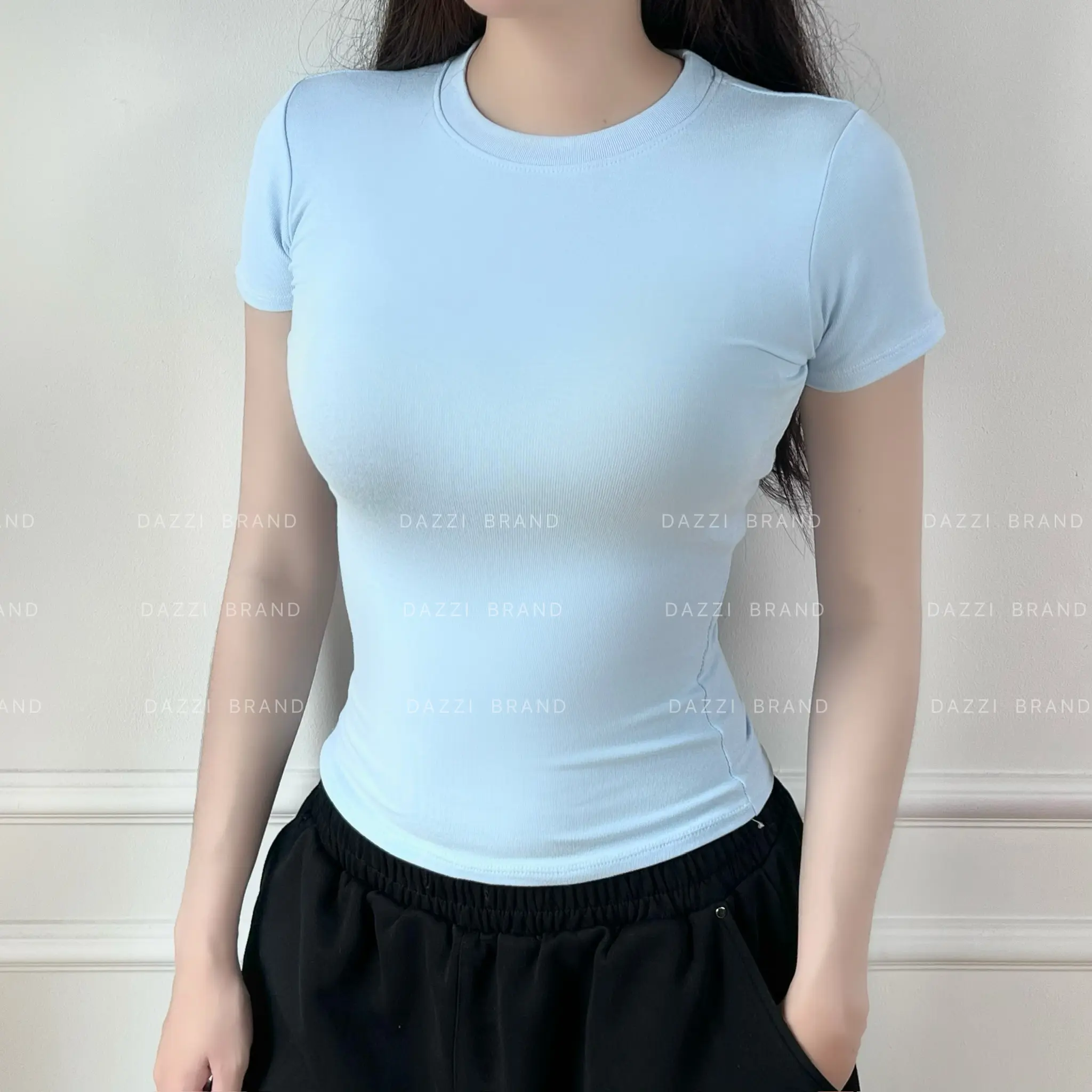 Áo thun trơn nữ cổ tròn vải cotton mịn DAZZI form ôm babytee Women A016 | BigBuy360 - bigbuy360.vn