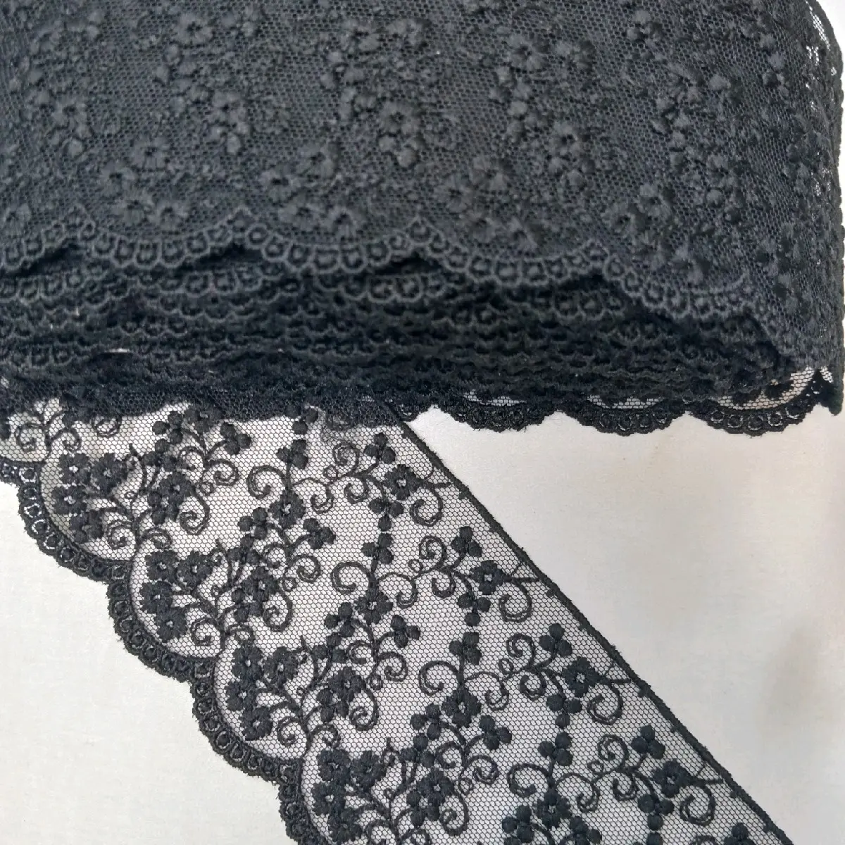 RENDA TILLE FULL BORDIR PINGGIRAN BAJU/RENDA BUNGA BORDIR