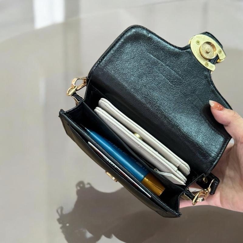 Product Introduction of tas wanita COA SIGNATURE TABBY 732444 Kulit 9