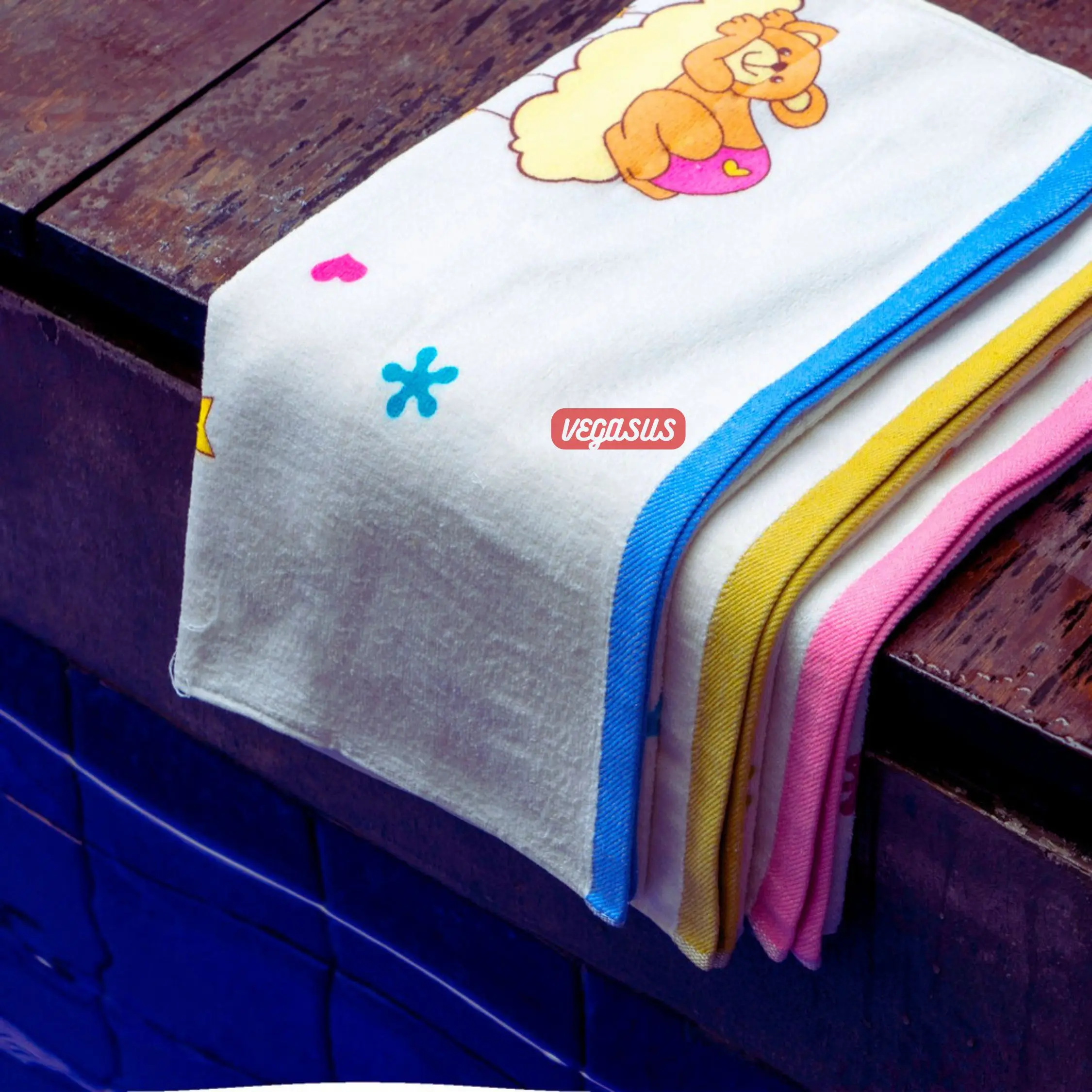 Handuk Bayi keramas Karakter-Handuk Bayi Lembut ukuran kecil  33x73cm