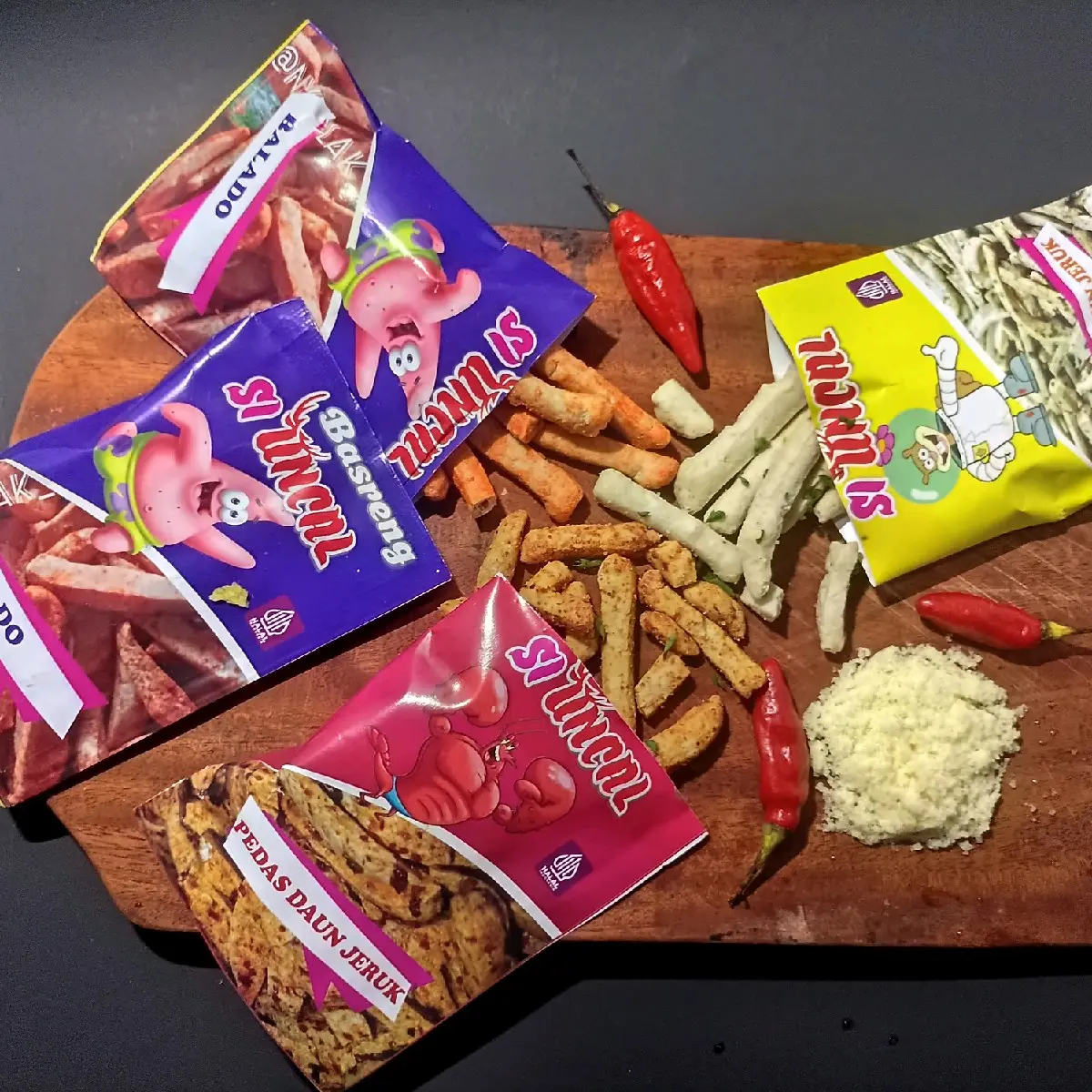 Basreng karakter 1 pack isi 12 / isi 20 pcs mix 3 rasa, Snack Food