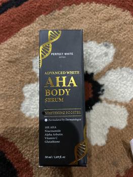 Product Review of [10X AHA] PERFECT WHITE Advanced AHA Body Serum 50ml Whitening Booster with 10X AHA Niacinamide, Alpha Arbutin, Glutathione, Vitamin C | Booster Lotion Acid Perawatan Pencerah Mencerahkan Memutihkan Tubuh Kusam Belang Noda Hitam Glycolic Acid from 💙**🩷 2
