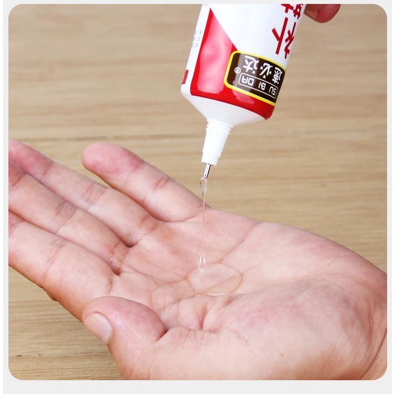 60ml Lem Sepatu Kuat Lem Serbaguna Super Kuat Cairan Penambal Sol Merekat Kuat Dan Tidak Keras