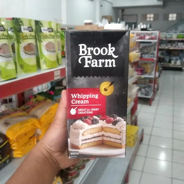 Brookfarm Whipping cream 1L