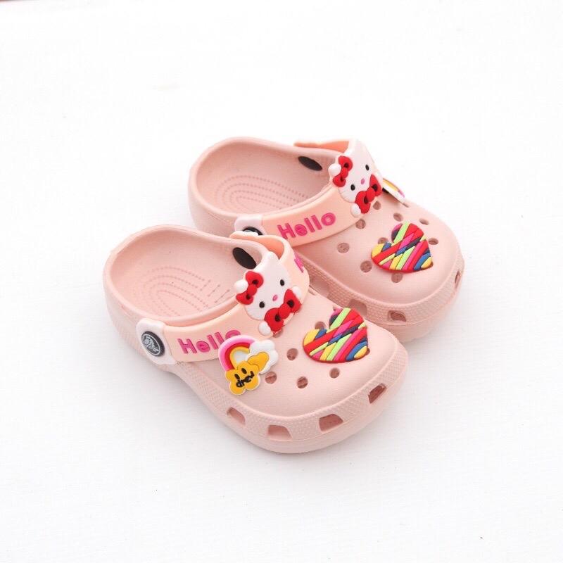 Sandal anak Bae clog Jibbitz HelloKitty Import 1