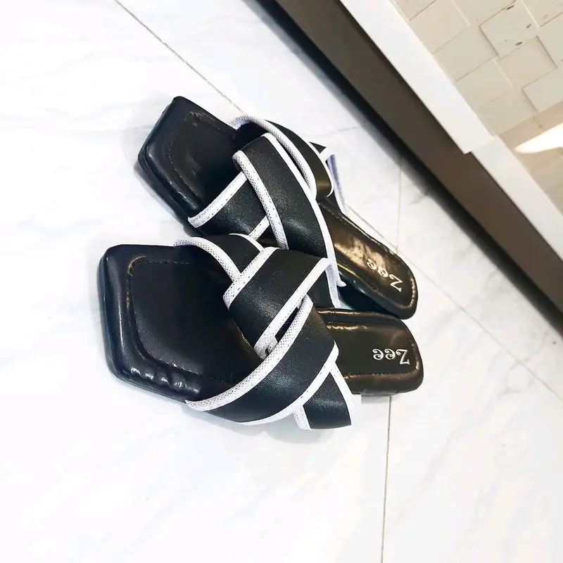 Sandal teplek terbaru/penjual amanah Sendal Jepit Karet Hitam Black 2