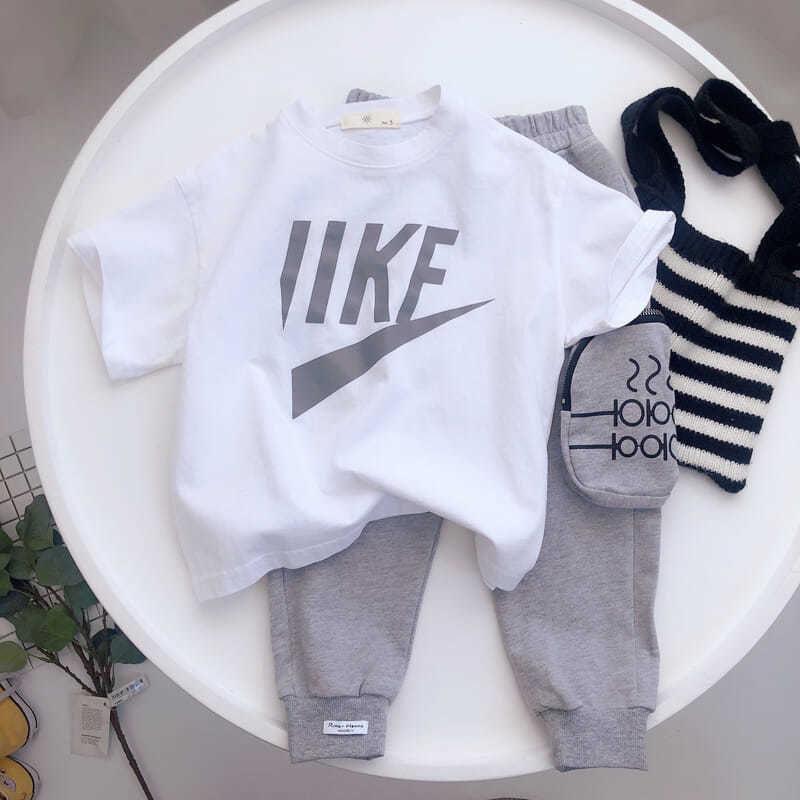 Product Introduction of Boys Summer Trendy T-shirt Top Short sleeved Loose Pullover Versatile Thin Breathable Unisex Clothes Trendy softjeansbaby 14