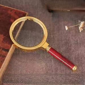 10 times high-grade exquisite imitation mahogany handle plated yellow gold handheld gift for the elderly book reading magnifying glass