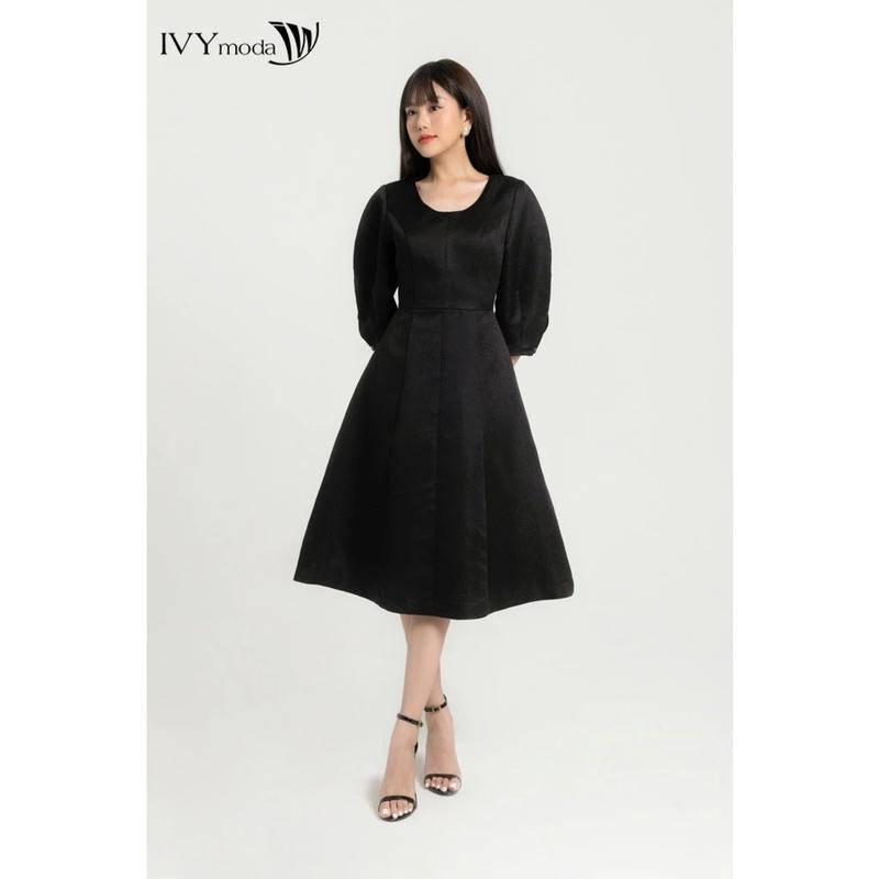Đầm trơn xòe tay lỡ IVY moda dành cho Nữ MS 48M8011