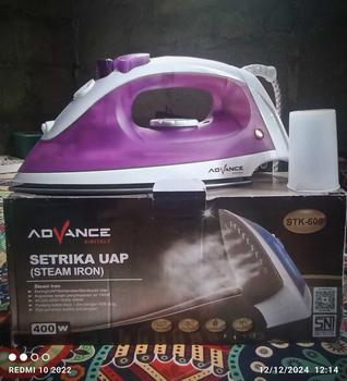 Product Review of Advance Setrika Uap Listrik Anti Lengket STK-600 Hemat Listrik 400 Watt Garansi Resmi 1 Tahun from d**♐ 1