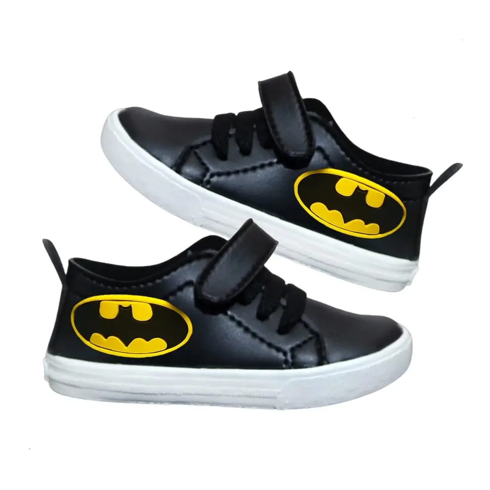 Alessha. Sepatu Sneakers Anak Laki Laki Terbaru Motif Batman Trendy