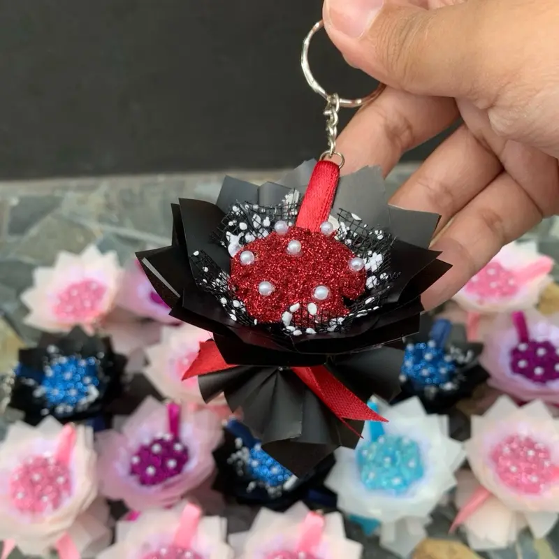Gantungan kunci buket mini (tanpa boneka)