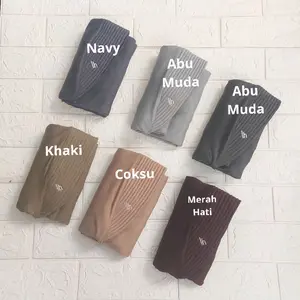 Jilbab Instan Pet Antem bahan misty by intan hijab Ukuran "L"