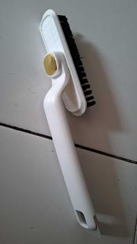 Product Review of Multifunctional Rotating Gap Brush, Hard Bristle Brush For Bathroom Dead Corners, Two-in-one floor And Floor Gap Brush, Washbasin Cleaning Brush absorben air peralatan makan toilet  cleaner melamine sponge pelicin setrika laundry pewangi setrikaan laundry from B**a i**t 0