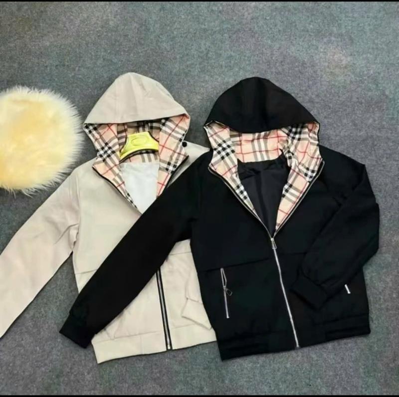 Áo Khoác Gió BB.Ri Mũ Trùm Thêu Ngựa Phối Kẻ Sọc Hàng QC Nam Nữ Menswear