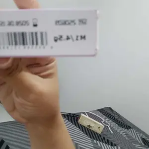 Veneer Composite Nanofill / Dental bahan Tambal gigi Sinar komposite - M1 Extra White