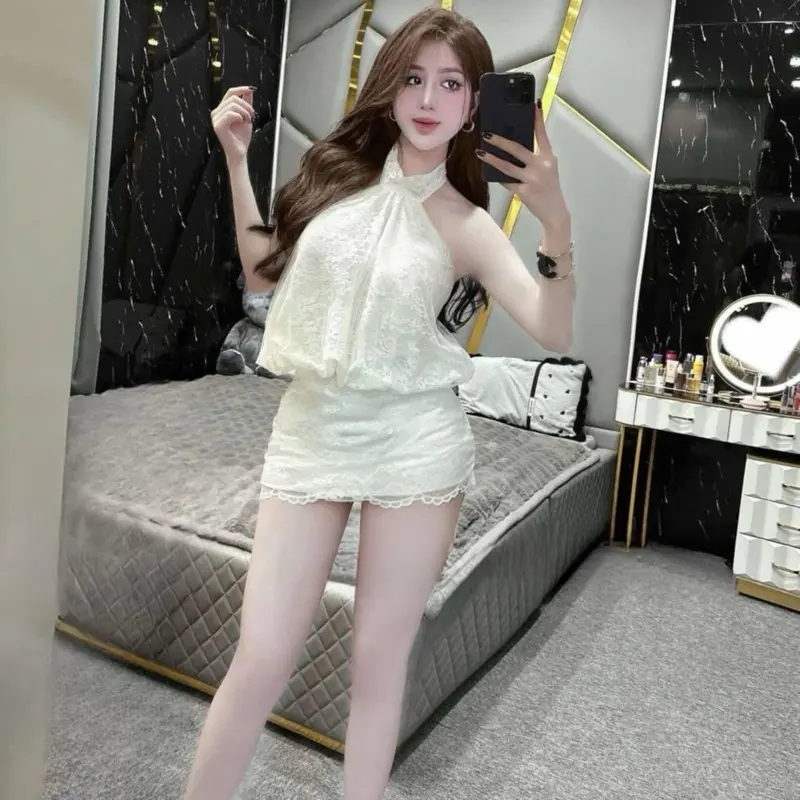 Váy thiết kế- Váy ren cổ yếm điệu đà,tiểu thư ;size SM (HH200)
