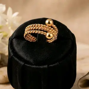 Cincin (19) Ulir Gold Cantik dan Elegan Solitaire Cocok untuk Remaja dan Orang Tua Tampilan Mewah dan elegan