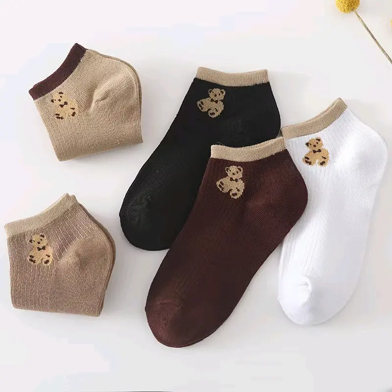 Kaos Kaki Wanita Motif Beruang Kaos Kaki Fashion Semata Kaki Gaya Korea 0