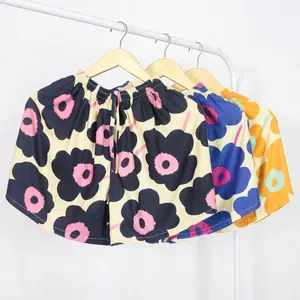 Celana Pendek Wanita Hot Pants Bahan Rayon Adem dan Nyaman untuk Harian