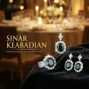 EW23Z Set tiga potong kalung cincin anting wanita temperamen zamrud bermutu tinggi Eropa dan Amerika baru
