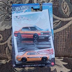 Hot Wheels Nissan Skyline HT 2000 GT-R 1971, Serie National Icons Argento G97, Scala 1:64
