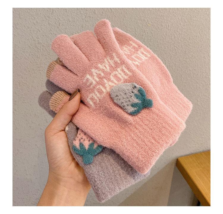 Product Introduction of Ins Winter Strawberry Touch Screen Gloves Warm-Keeping and Cold-Proof Cycling Cute Girl Plush Knitted Five Finger Gloves 4