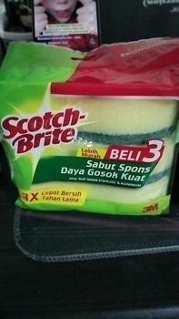 Product Review of 3M Scotch Brite 3 Pcs Sabut Spons Hijau Cuci Piring ID 30P3 from R** Y**n R**e 0