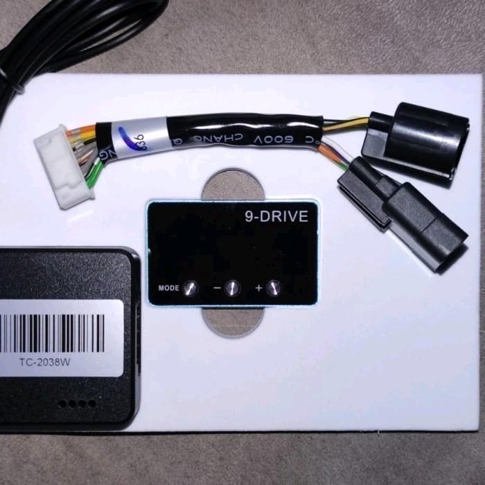 9 Drive Toyota Innova 2004-2015 Piggyback 9-Drive Throttle Controller | SOCKET ONLY 4