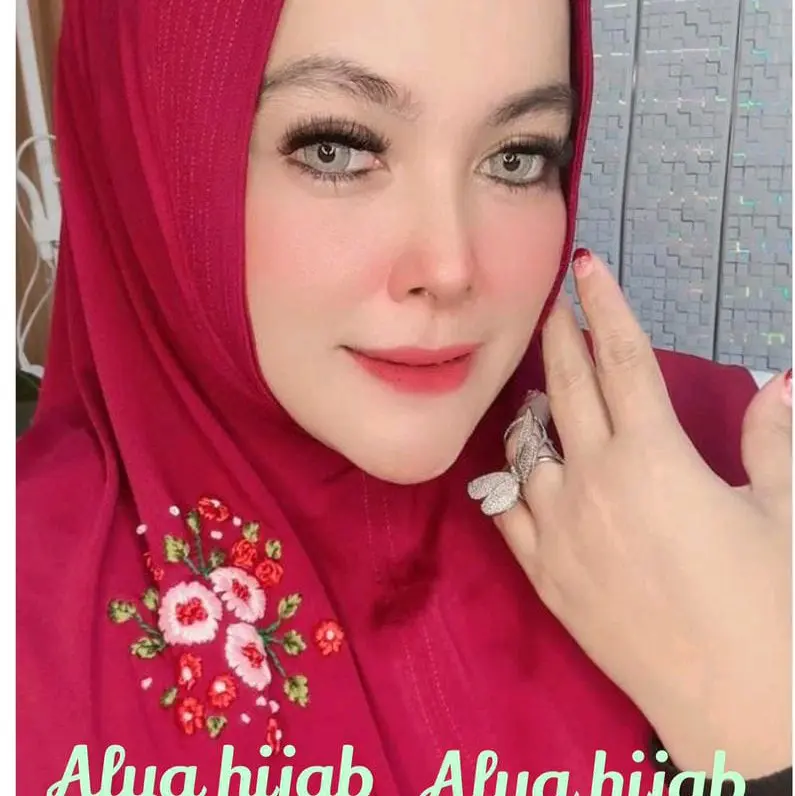 Jilbab Bergo Instan Soft Pad SULAM Etnik Matt Jersey Milano by Alya Hijab Wanita Muslim Cantik