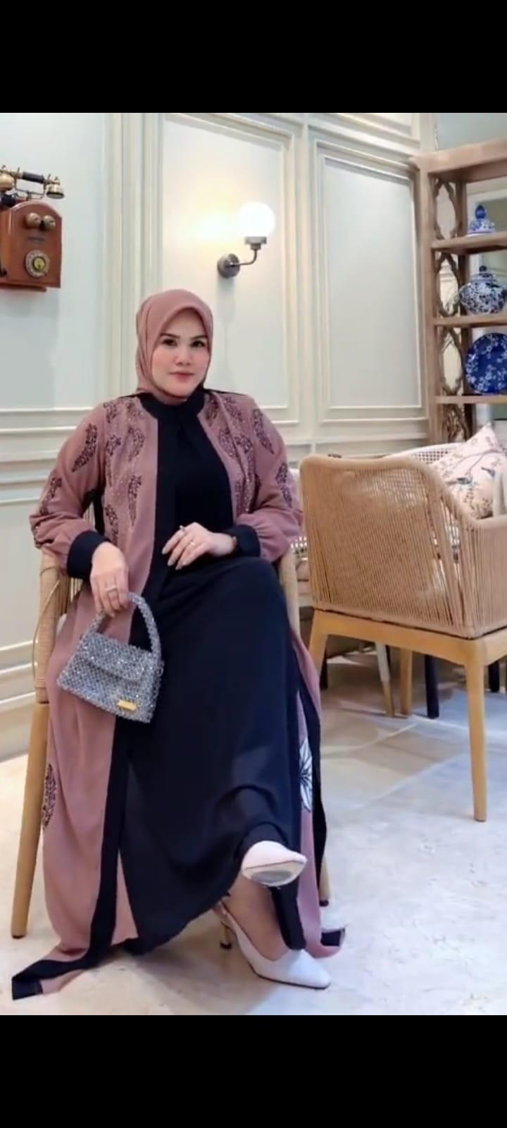 Product Introduction of Gamis terbaru                                             mat ceruti premium                                                  bordir 9