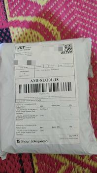 Product Review of L HAURA SCARF HIJAB MALAY SYAR'I Empat Nyaman Oval Polycotton from H**6 1