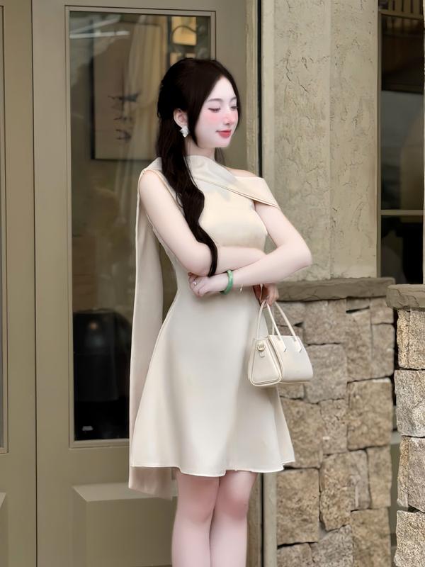 Mijustore M10 Có Sẵn Mút Váy Nữ Dáng Ngắn Thiết Kế Lệch Vai Màu Kem & Đen Phù Hợp Dự Tiệc Sang Trọng
