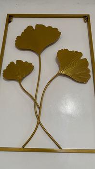 Product Review of 60cm*40cm Metal Wall Decor with Square Frame, Gold Leaf Artwork, Nordic Style, Hangable - Hanging from M**😜 1