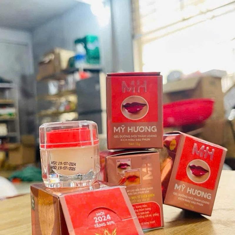  Gel dưỡng môi thâm loang Mỹ Hương - Dương môi Mỹ Hương 