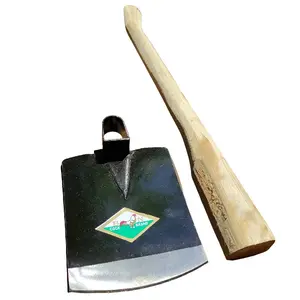 Cangkul Baja Anti Lengket dan Doran Kayu Jati Asli untuk Mengaduk Adonan Semen dan Tanah di Sawah