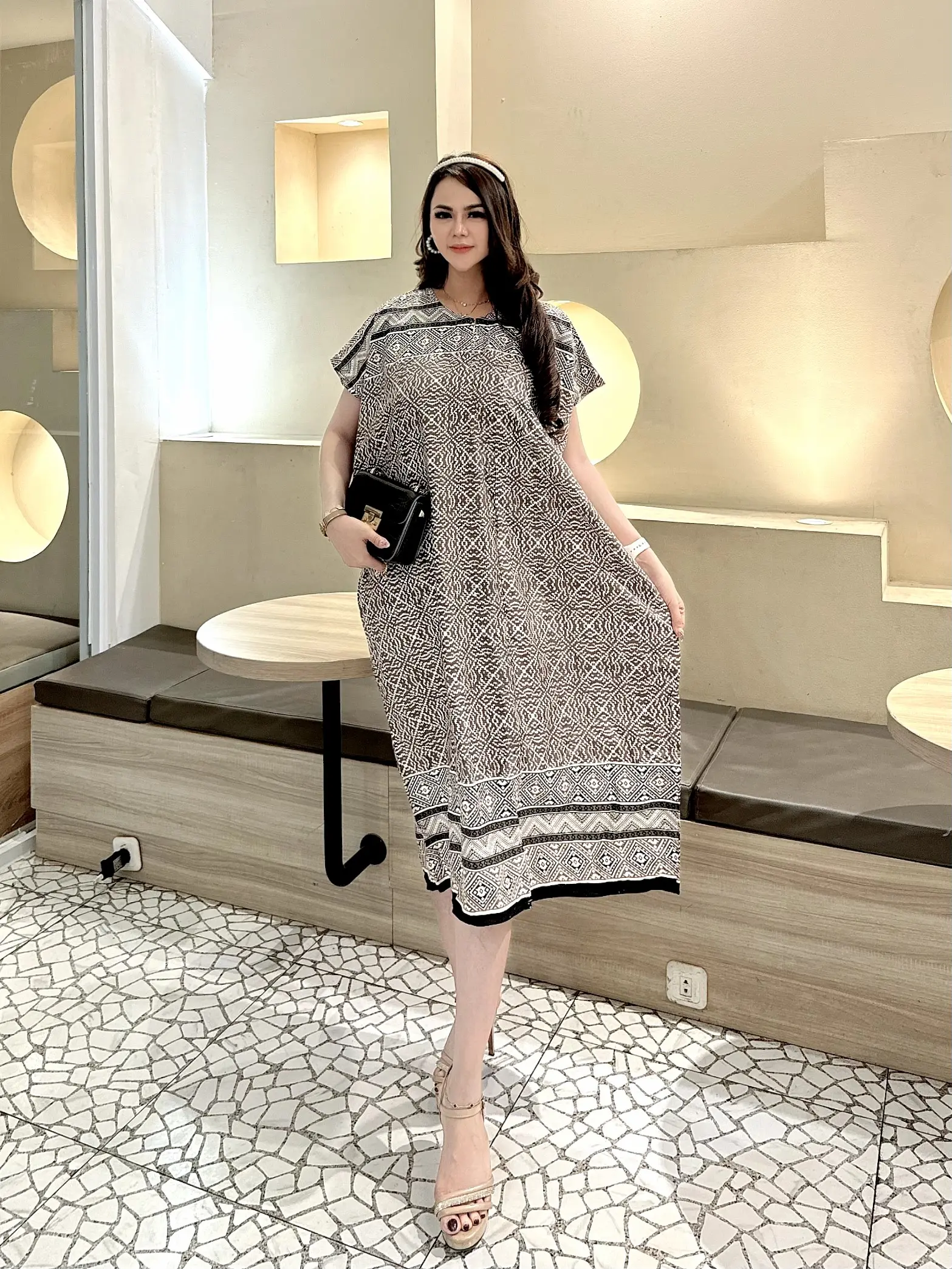 Kayra - Daster Pendek Lowo Wanita Bumil Busui Kain Rayon Tebal Lembut Motif Songket Jahe Cantik Nyaman