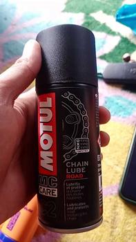 Product Review of MOTUL Motor ChainLube Road C2 Sticky Colorless SUITABLE FOR O-Ring X-Ring Z-Ring Chain R25 R15M Z900 MT25 CBR150 CBR250 from S**y 0