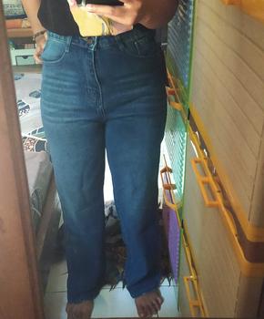 Product Review of DISYAK - HighWaist Loose Jeans Celana Panjang Boyfriend Standar Vintage Blue 109-209 from M**n 0