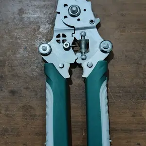 [Promo 6.6] Tang Lipat 26 in 1 Multifungsi Portabel Alat Perkakas Tukang Listrik Potong Kabel Pemotong Kawat Crimping Pisau Lipat Survival Praktis Mudah Dibawa