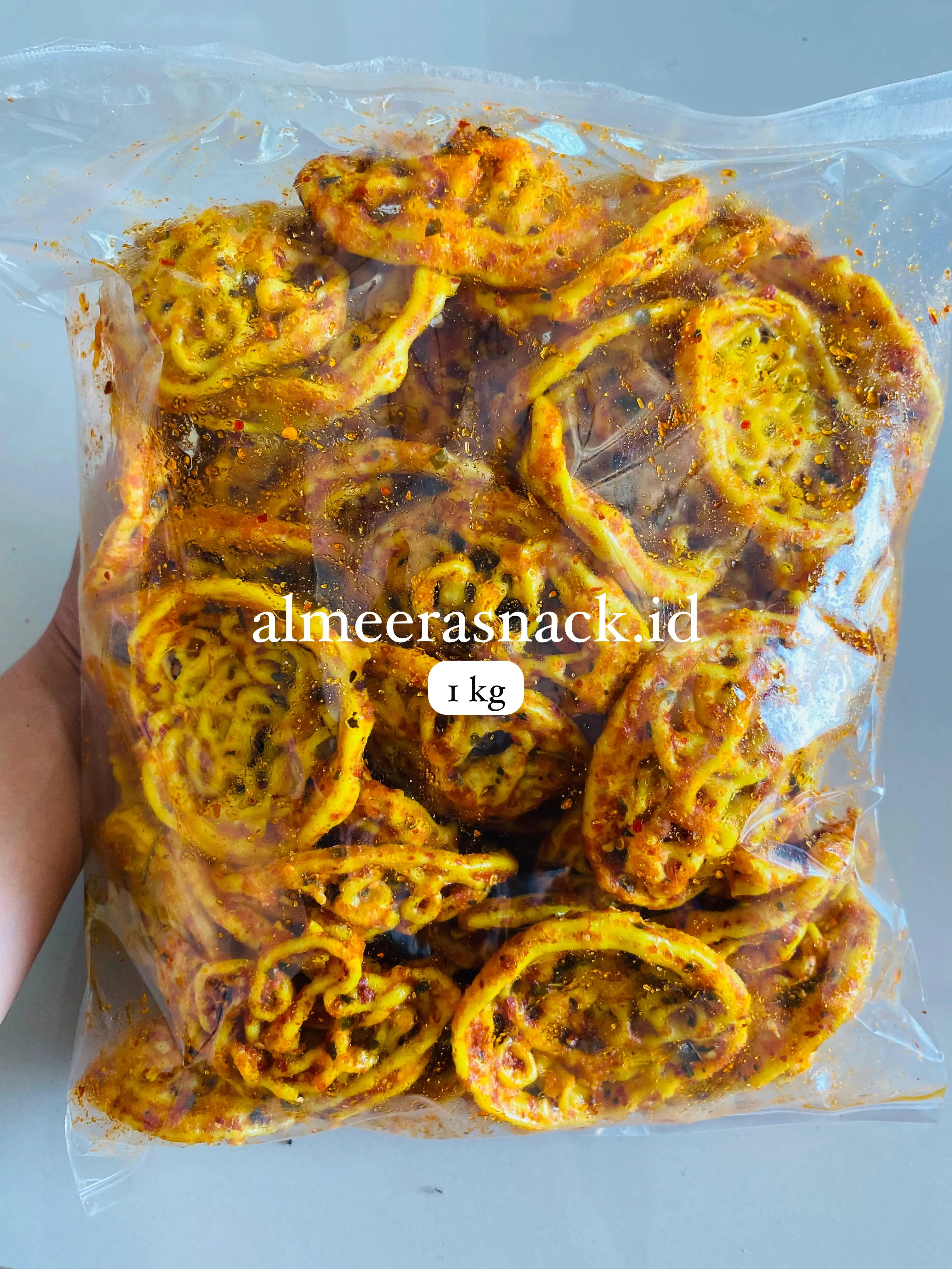 seblak kerupuk mie pedas daun jeruk bumbu melimpah 1kg 500gram 200gram Food Snacks Kering
